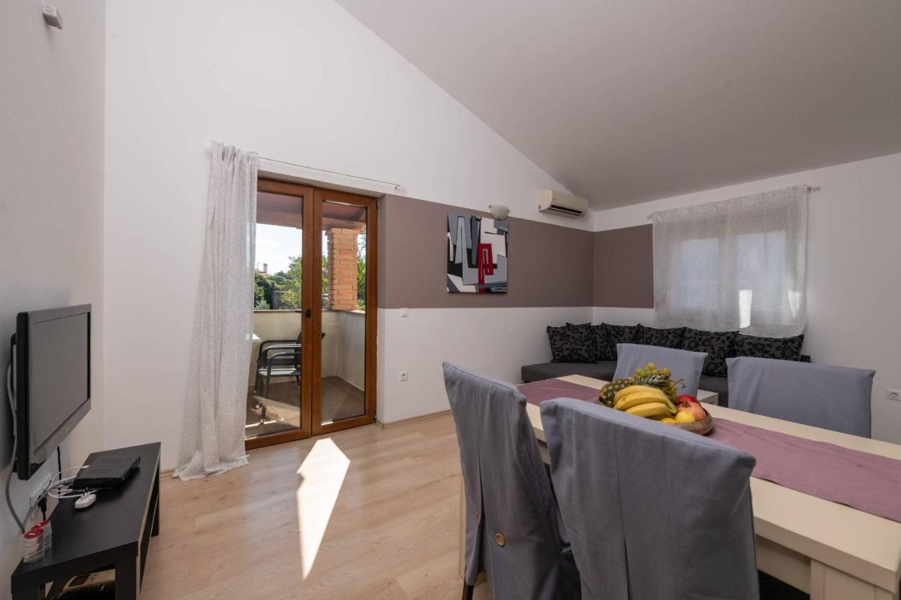 Apartmani Jana Пореч Екстер'єр фото