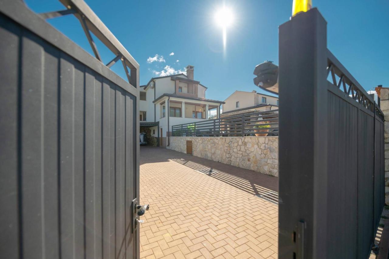 Apartmani Jana Пореч Екстер'єр фото
