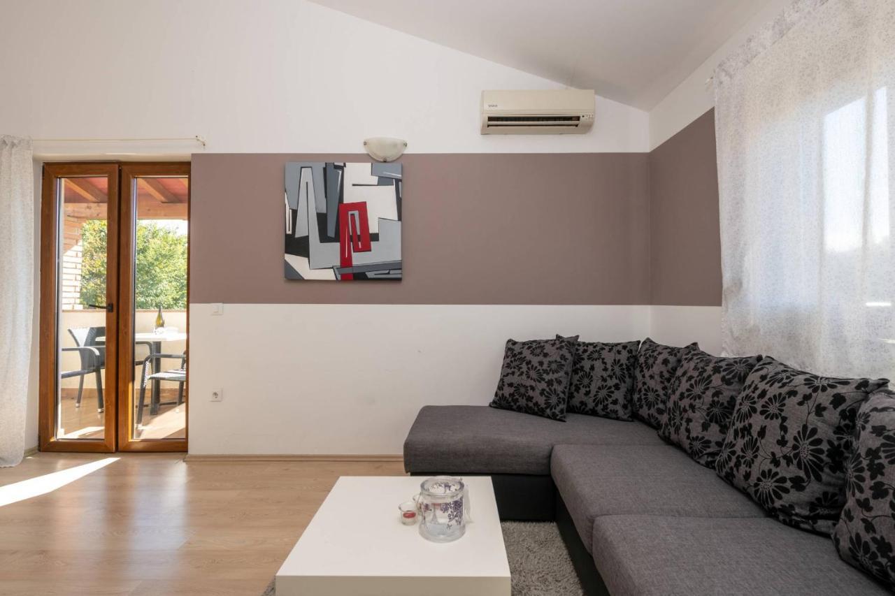 Apartmani Jana Пореч Екстер'єр фото