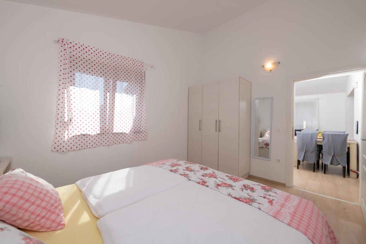 Apartmani Jana Пореч Екстер'єр фото